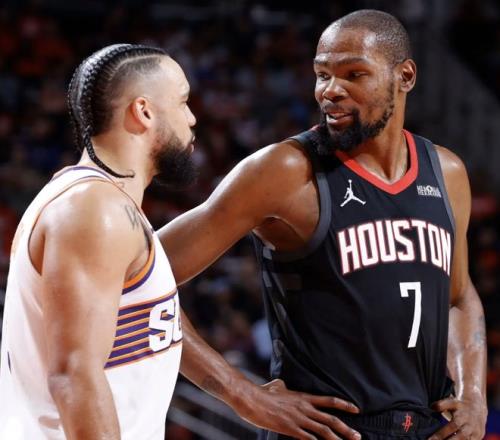 尼昂三分盛,队友默契助,力释放自我,乐鱼体育会员登录入口,H5乐鱼体育官网,乐鱼体育